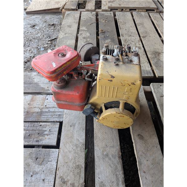Utitlity motor, Briggs and Stratton, 127cc, 3HP, 1" shaft
