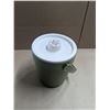 Image 1 : vintage rubbermaid insulated ice bucket with lid