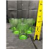 Image 5 : (6) Vintage Uranium Glasses