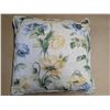 Image 1 : 16" square floral throw pillow