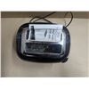 Image 3 : Betty crocker 2 slice toaster