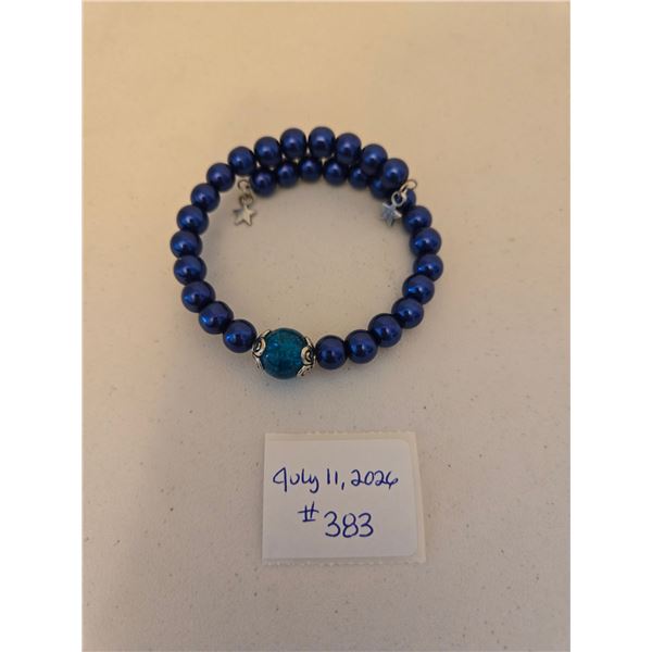 Blue Bracelet with Large Light Blue Accent Bead