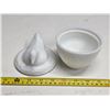 Image 3 : Milk glass hen on a nest- 4"H