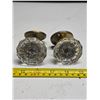 Image 2 : 2 glass door knobs