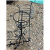 Image 2 : 2 plant stands- 30"H