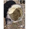 Image 2 : Ceramic tree stump garden décor- 10"H