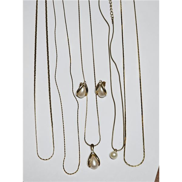 Gold Coloured Fashion Jewelry Lot