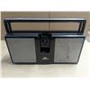 Image 2 : Boombox docking station for 1st gen iPod/iPhone