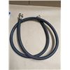 Image 3 : 2 washing machine hoses, one new, 60"