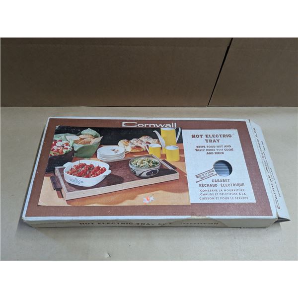 Vintage cornwall electric heated serving tray
