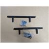 Image 2 : box of 10 new cabinet pull handles