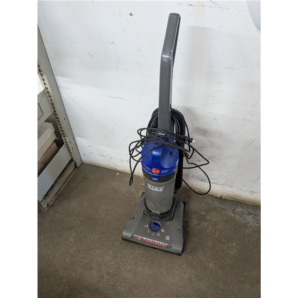 Hoover "windtunnel" vacumn, 13"