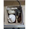 Image 1 : Grease gun, cutting oil, tool lube