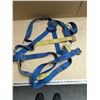 Image 1 : Fall arrest safety harness