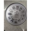 Image 3 : 2 serving platters, canadiens and pre 1999 provincial crests
