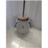Image 4 : Medelta, 3 gallon, ceramic butter churn, excellent condition.