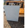 Image 1 : 6' plastic folding table