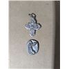 Image 4 : 2 beaded rosarys with extra pendants