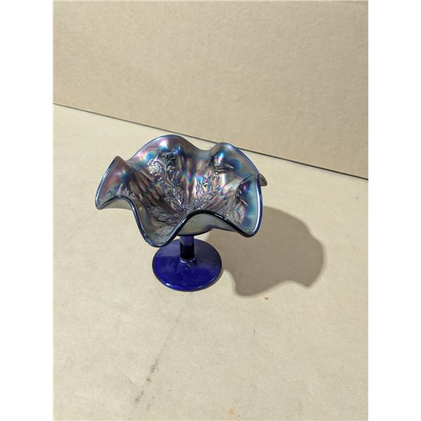 Carnival glass, 4" tall cup