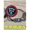 Image 3 : Vintage gauges- IH and hoyt