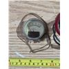 Image 4 : Vintage gauges- IH and hoyt