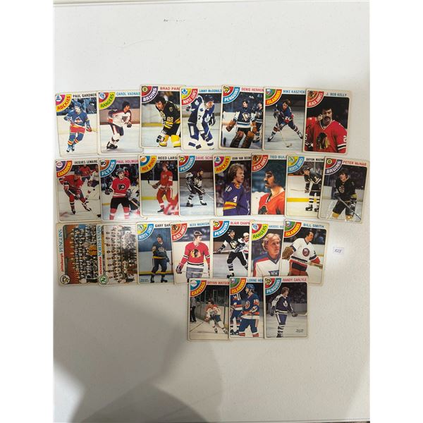 1978-79 OPC Hockey Cards (25)