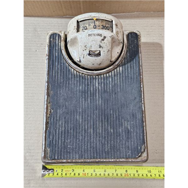 Vintage Detecto Metal Bathroom Scale (Heavy)