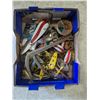Image 2 : vintage fishing lures and tackle