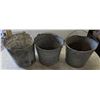Image 1 : 3 vintage tin pails