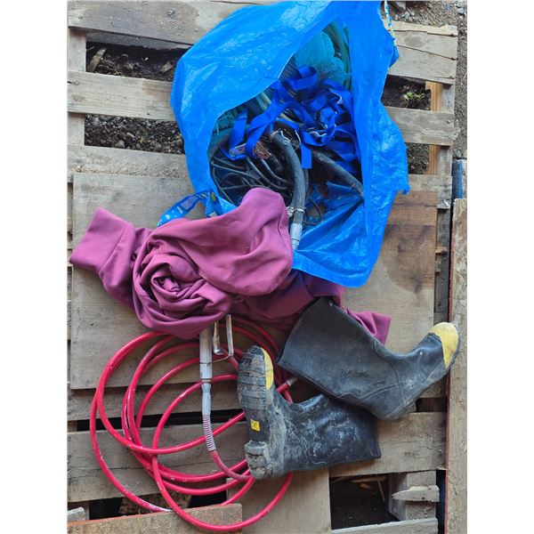 Lot of misc tools and straps