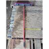 Image 1 : Shop broom