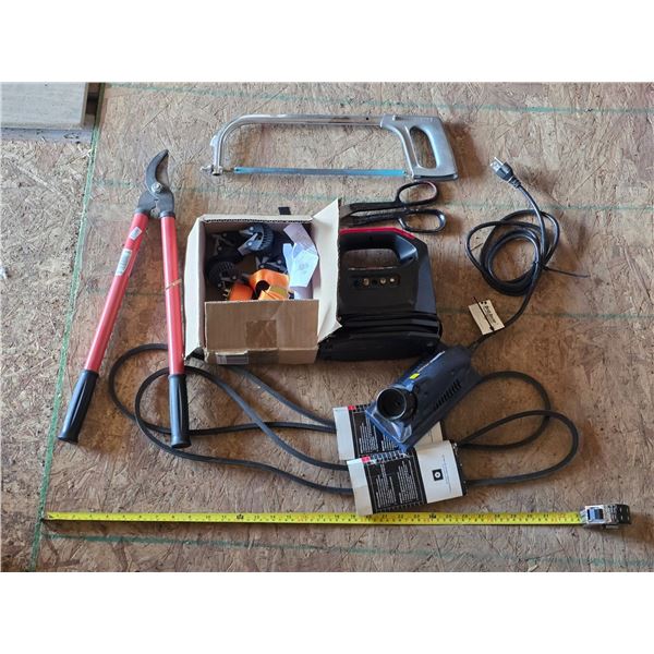 Lot of tools and straps