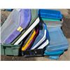 Image 4 : Pallet of totes and lids