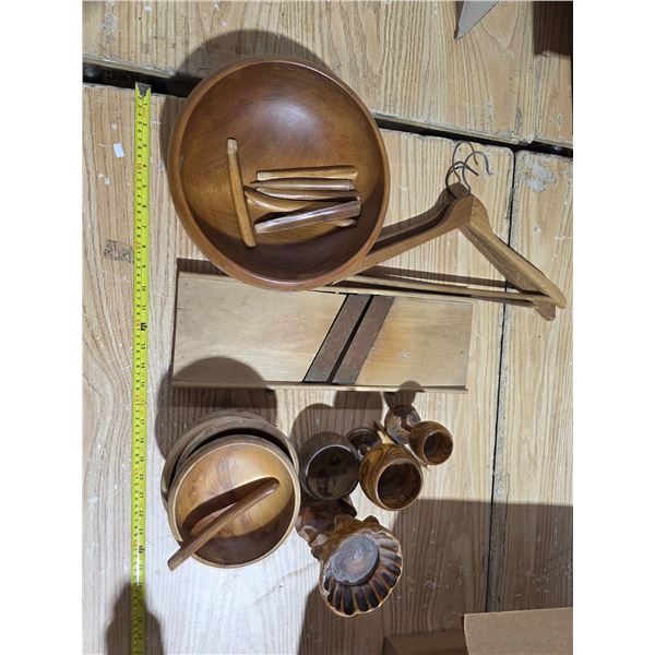 Vintage wood items, bowls, cabbage slicer