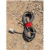 Image 4 : 3 extension cords, one with broken end
