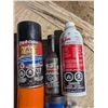 Image 3 : mixed lubes, paint, etc