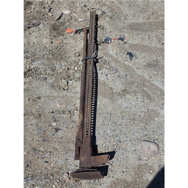 Vintage jackall- 65"L