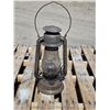 Image 1 : Beacon lantern- crack on glass