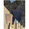 Image 2 : Lot of shovels