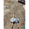 Image 1 : 2 vintage fishing rods