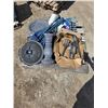Image 1 : Pallet of garden items, camping chairs, garden lights