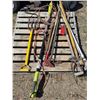 Image 1 : Pallet of various hand tools, pitch forks, hoes