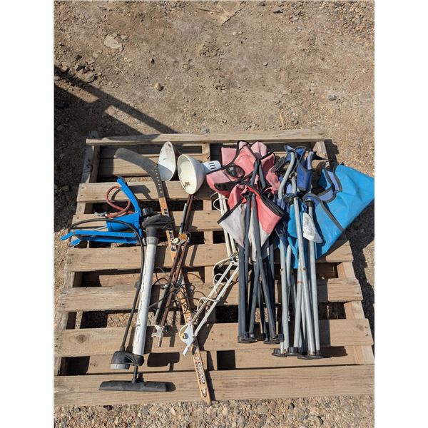 mixed pallet, lawn chairs etc