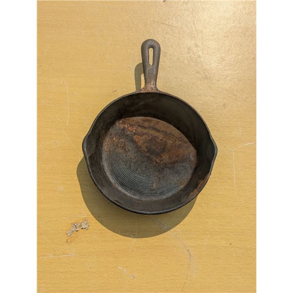 6.5" cast iron skillet