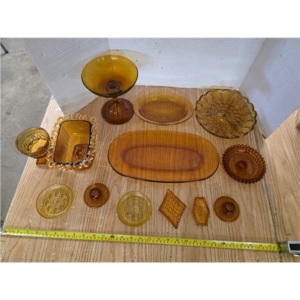 Amber glass lot