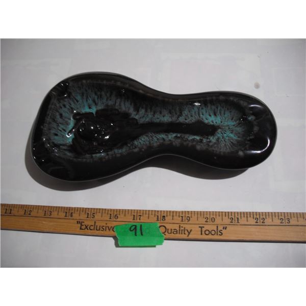 Rare Bowling Pin Ashtray (Blue Mountain Style – No Visible Makers Mark)