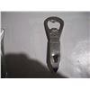 Image 5 : Fly Horse Bottle Cap Opener & Unicorn Ashtray