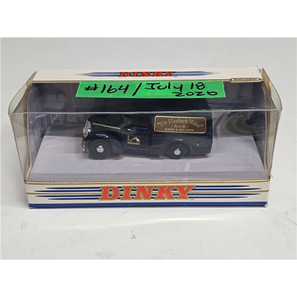 Matchbox Dinky DY8-B 1948 Commer 8 CWT Van - "His Master's Voice" (1:43 Scale)