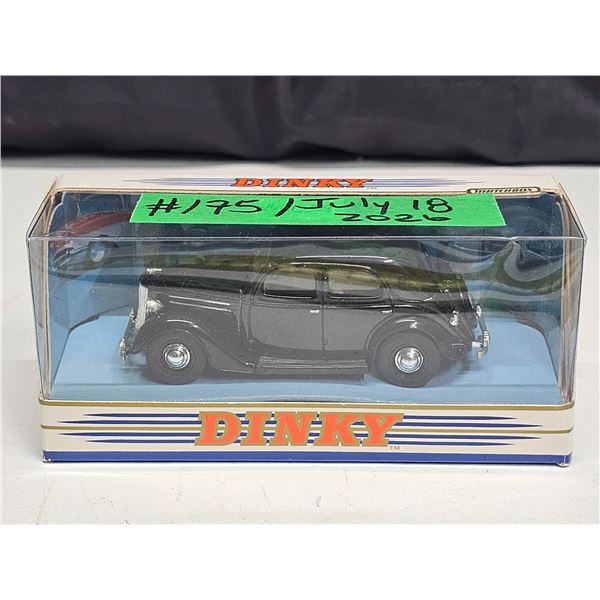 Matchbox Dinky DY-5 1950 Ford V8 Pilot (1:43 Scale)