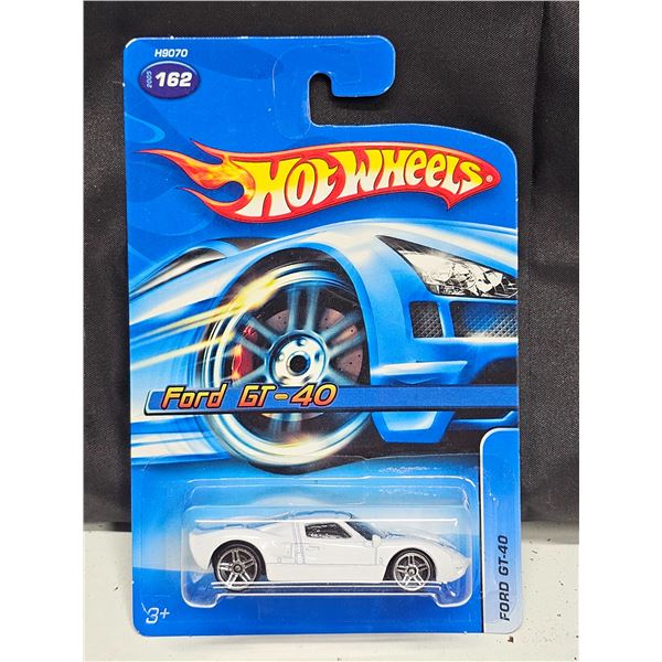 RARE 2005 Hot Wheels #162 "Ford GT-40" (White) Supercar